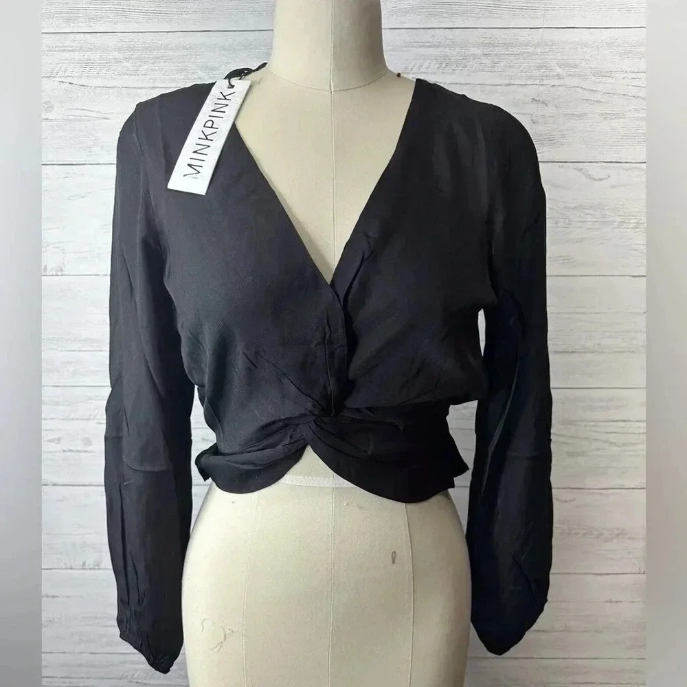 🍀 MINKPINK NWT HARPER TWIST BLOUSE SIZE XL